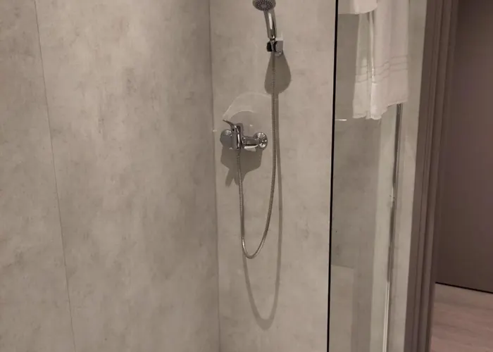 Confidence Europa צ'נטו