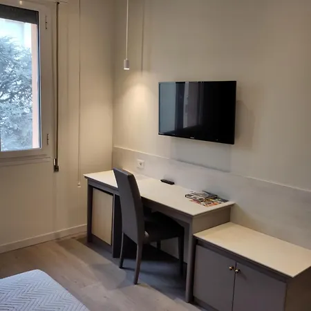 Hotel Confidence Europa 3*