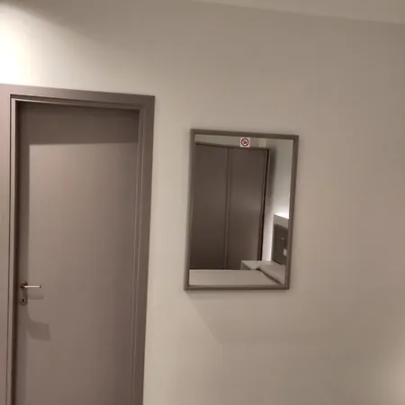 Hotel Confidence Europa 3*