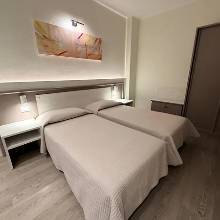 Confidence Europa 3*