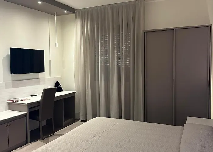 Confidence Europa Hotel 3*