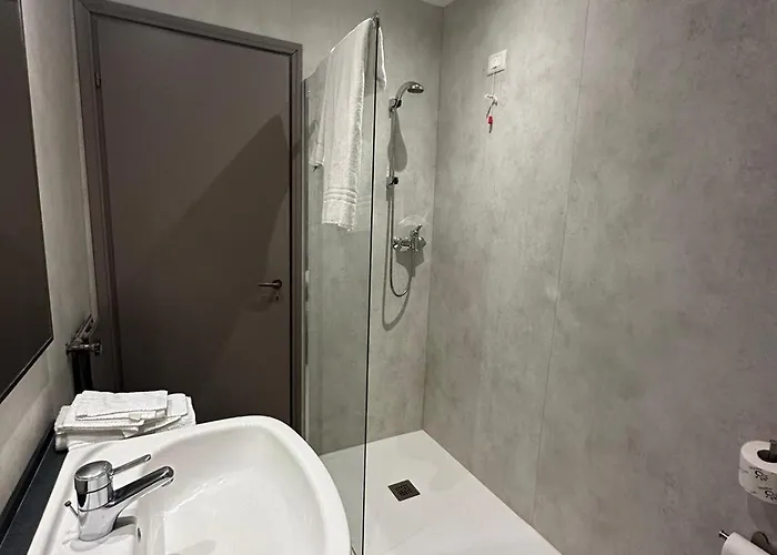 Hotell Confidence Europa