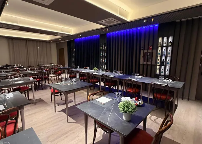 Confidence Europa Otel